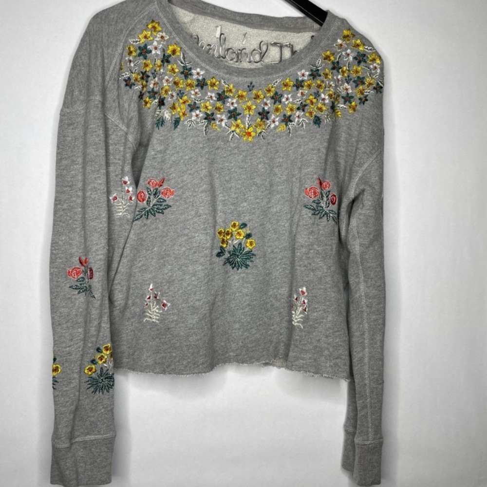 BOHO Floral Embroidered Gray Cut Off Sweatshirt